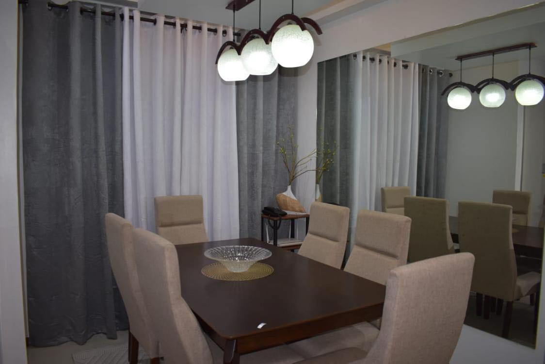 Affordable Makati Apt Маніла Екстер'єр фото