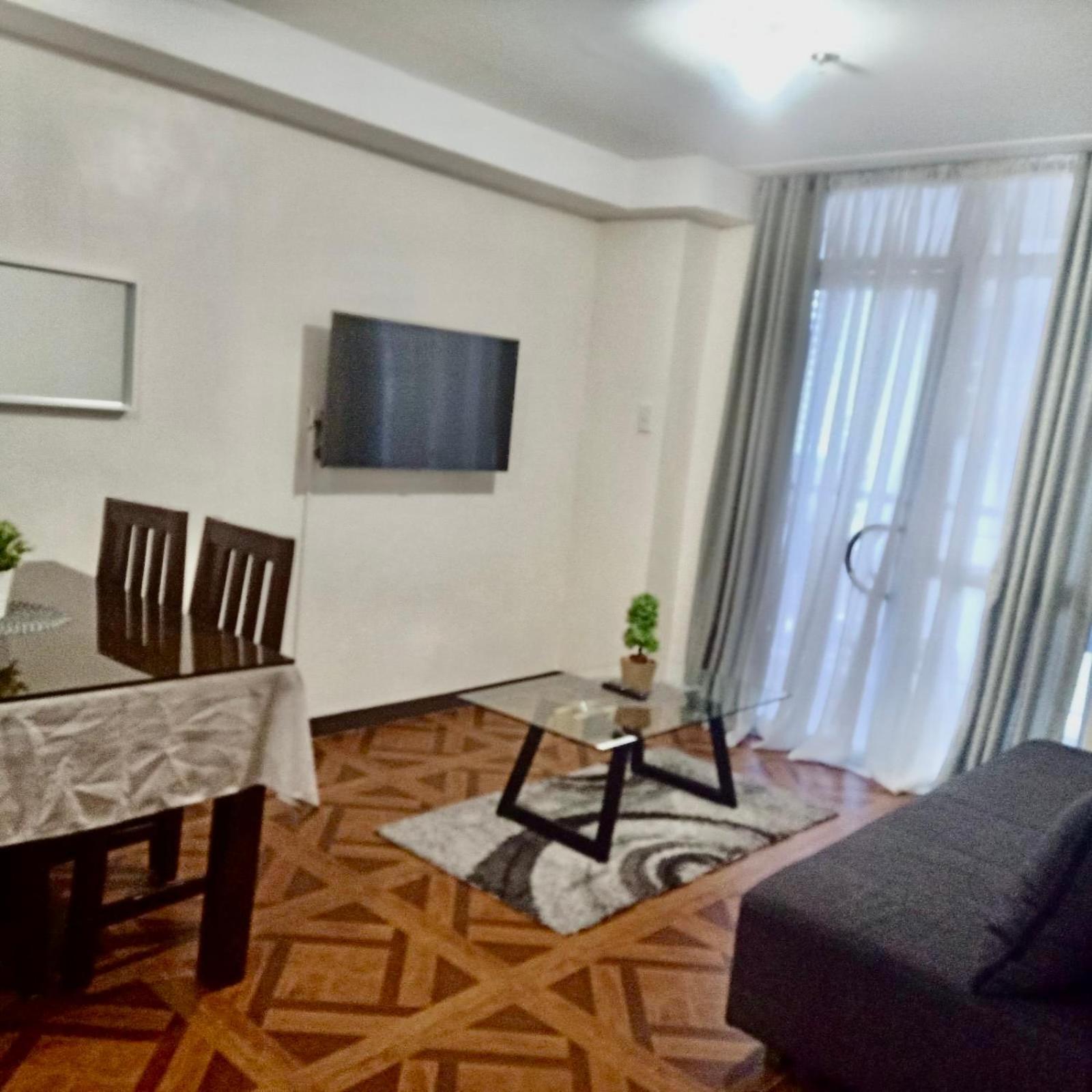 Affordable Makati Apt Маніла Екстер'єр фото
