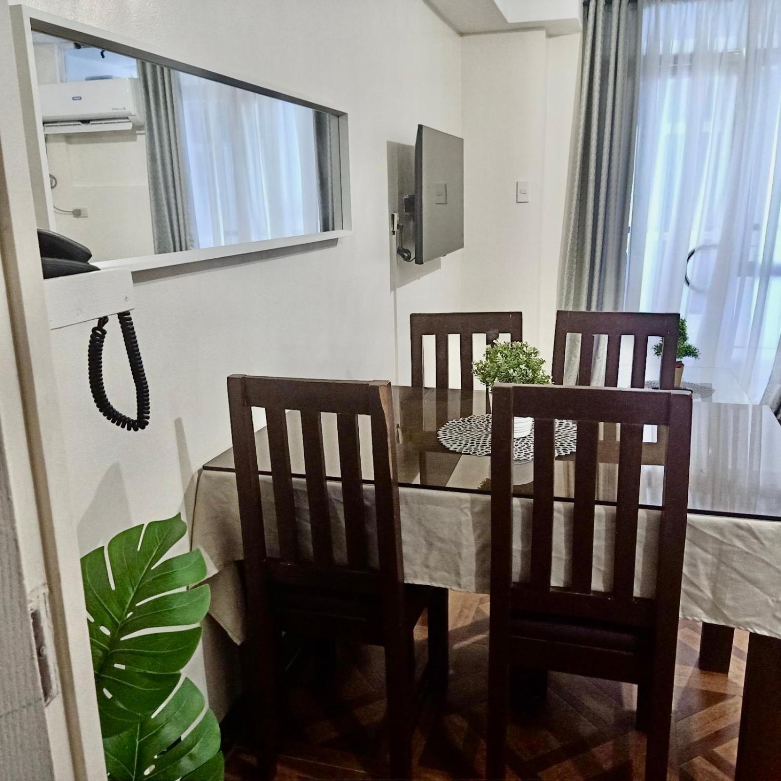 Affordable Makati Apt Маніла Екстер'єр фото