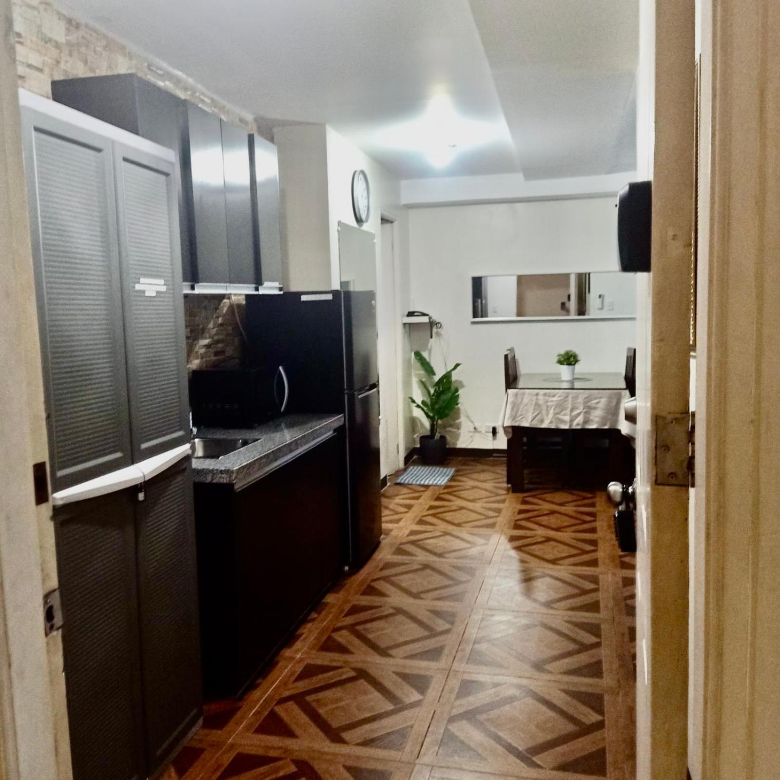 Affordable Makati Apt Маніла Екстер'єр фото