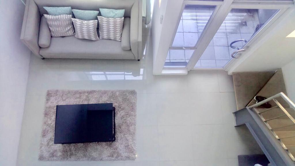 Affordable Makati Apt Маніла Екстер'єр фото